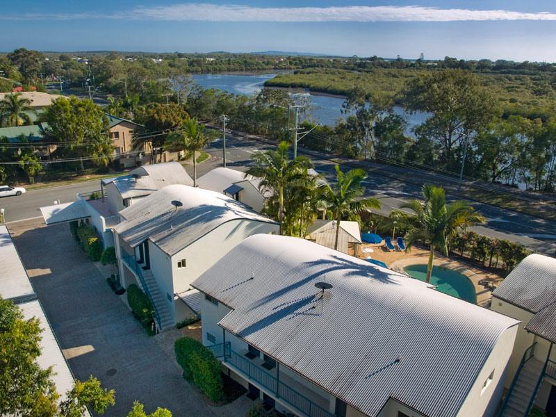 Aerial View of Anchor Motel Noosa - Anchor Motel Noosa
