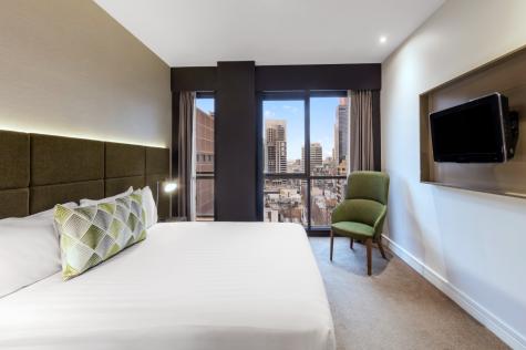 Studio
- Adina Apartment Hotel Melbourne