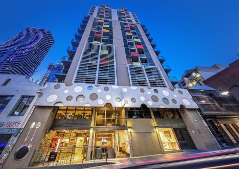 Brady Hotel - Hotel Exterior
- Brady Hotel - Central Melbourne