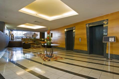 Foyer
 - Clarion Suites Gateway