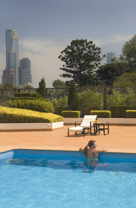Pool - Hilton On The Park - Melbourne