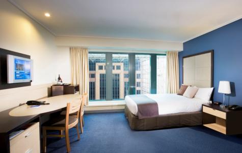 Standard Room - Novotel Melbourne On Collins