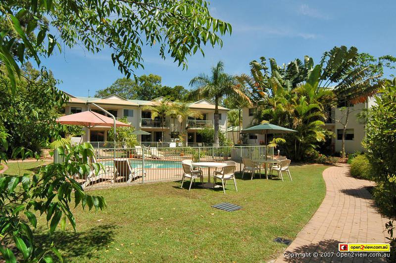 NOOSA RIVERRETREAT
- Noosa River Retreat