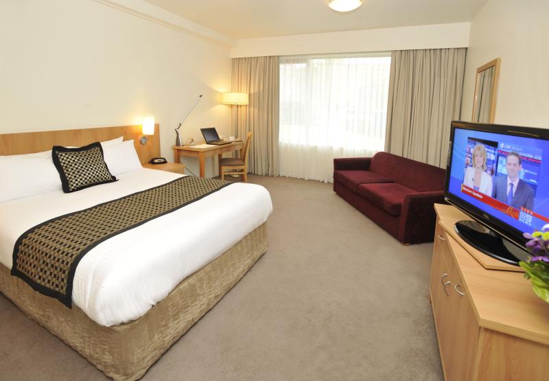 Superior Queen Room - Mercure North Melbourne