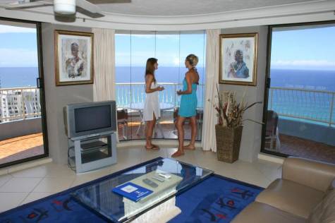 2 Bedroom Ocean Apartment - Aegean Apartments