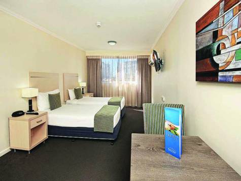 Standard Hotel Room - Sovereign on the Gold Coast