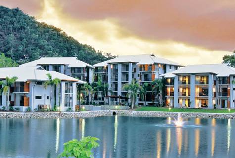 Exterior
- Blue Lagoon Resort Trinity Beach