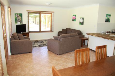 Karinya  - Coranda Lodge B&B