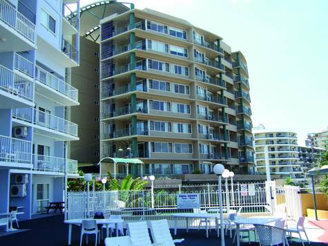 External
- Cullen Bay Resorts