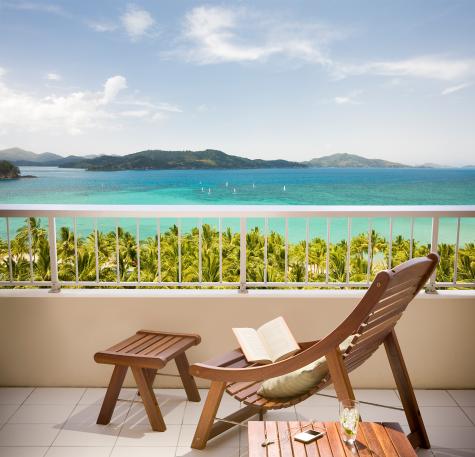 Coral Sea View room
 - Hamilton Island Reef View Hotel