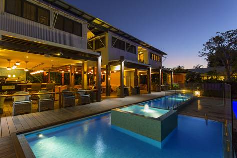 Maxima Pool
 - Kimberley Sands Resort