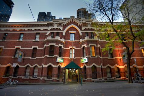 Quest Gordon Place - Coppin Apartments on Little Bourke