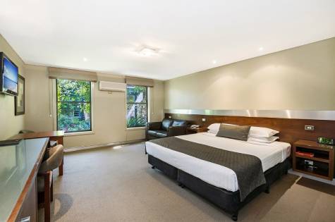 Executive King Room - Seacombe House Motor Inn Port Fairy