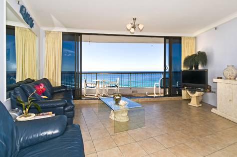 2 Bedroom Apartment - Surfers International Apartments