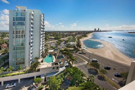 Stunning Broadwater views
- The Grand Apartments