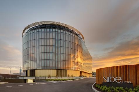 Exterior
 - Vibe Hotel Canberra Airport