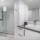 Mantra Coolangatta Beach - Bathroom - Mantra Coolangatta Beach